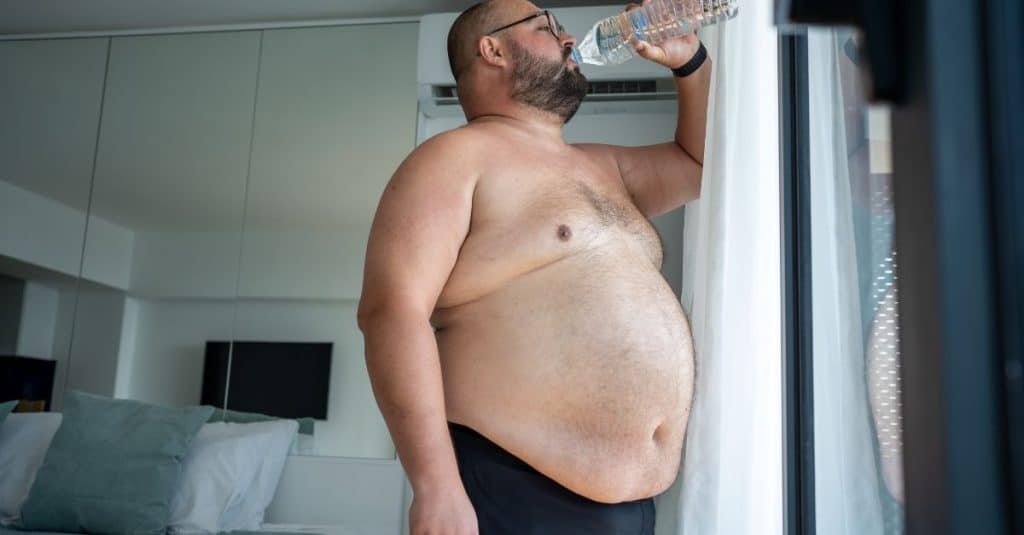 علت چاقی شکم در مردان و زنان